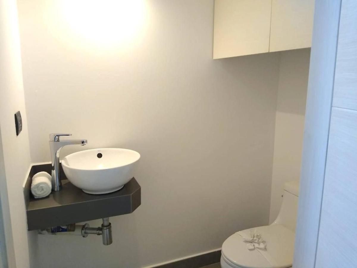Holiday home Private Roof W Plunge Pool, Brand New 2 Bedroom Penthouse For 6 Sleeps