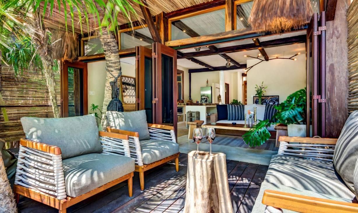 Aldea Beachfront Villa *
