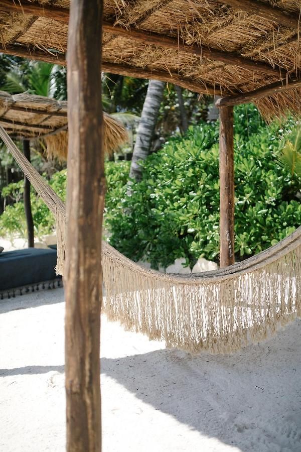 Nest Hotel