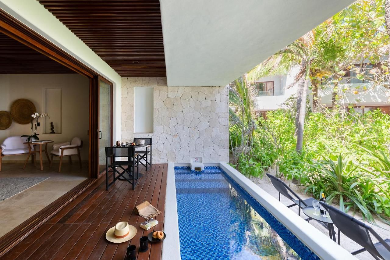 Tago By G Hotel 5*