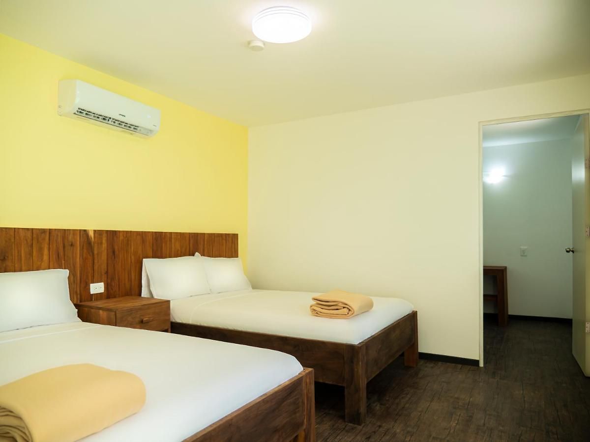 Hostal Colorbox Beds And *