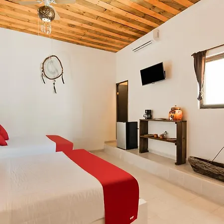 Oyo Jarro Cafe 2* Tulum