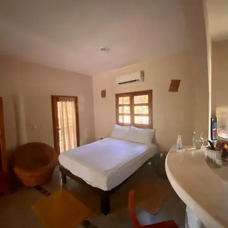 Lodge Maya