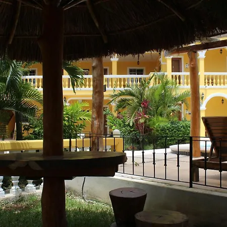 Scarlette Hotel 3*