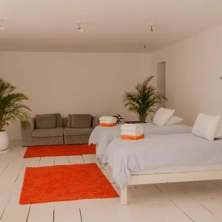 Shambala Petit Hotel 4*