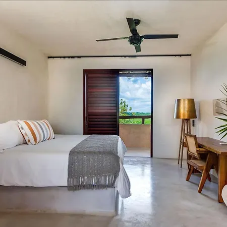 Privada Soliman Bay Pets Welcome! *