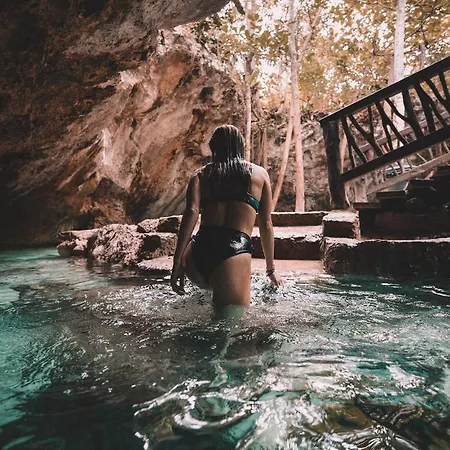 Lobo 2* Tulum