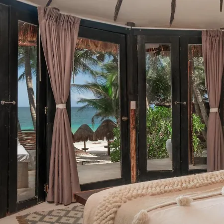 Mistiq Hotel Tulum