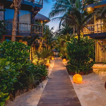 Hotel Akkuun - Adults Only