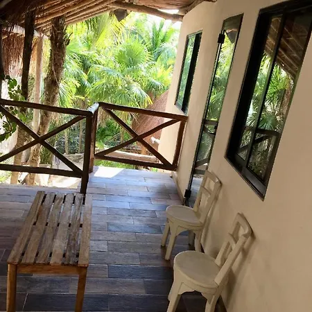 La Casa De Mia