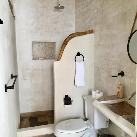 Hotel La Casa De Mia 2*