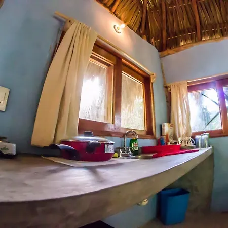 Casita Kuxtal Lodge *