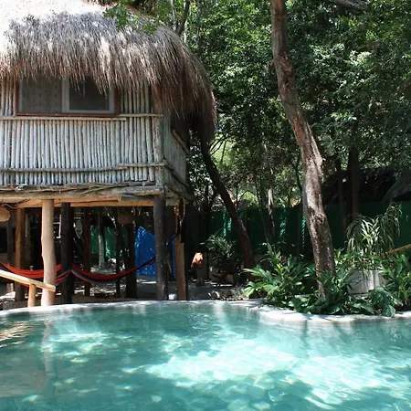 Casita Kuxtal