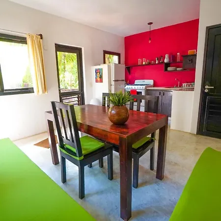 Lodge Playa Selva