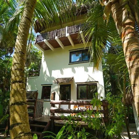 Lodge Playa Selva