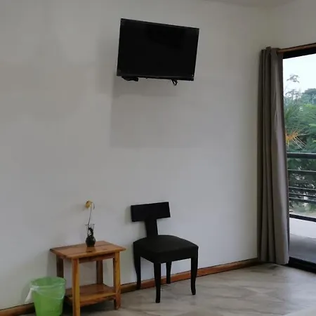 Iker Hotel 3*