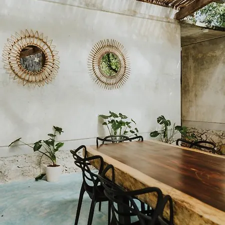 Casa Chimi Hotel