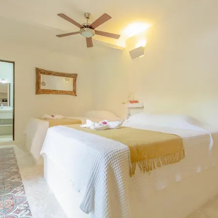 Kin Ha Hotel