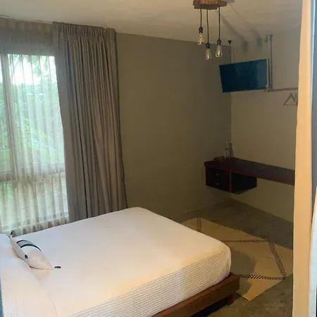 Hotel Ariche &