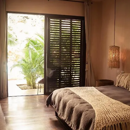 Hotel Era & 4*