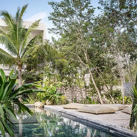 In La Veleta For 16 Guests * Tulum