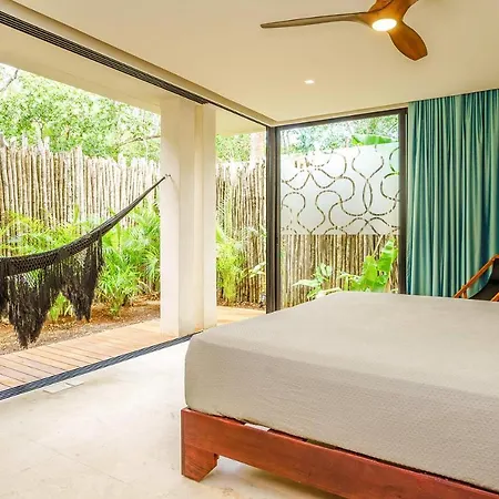 Apartment Gorgeous Flowy Space With Wrap-around Private Pool Tulum