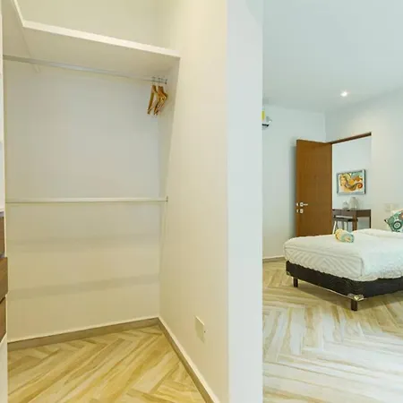 Perfect Getaway A Yaaxlum 106