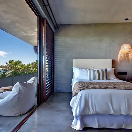 Holiday home Beachfront Soliman Bay 12