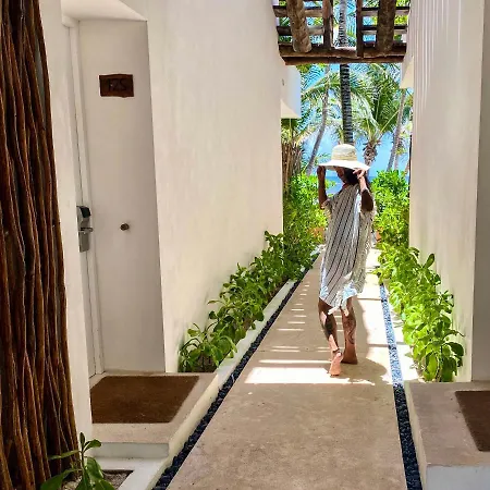 Hotel Tulum- & 4*