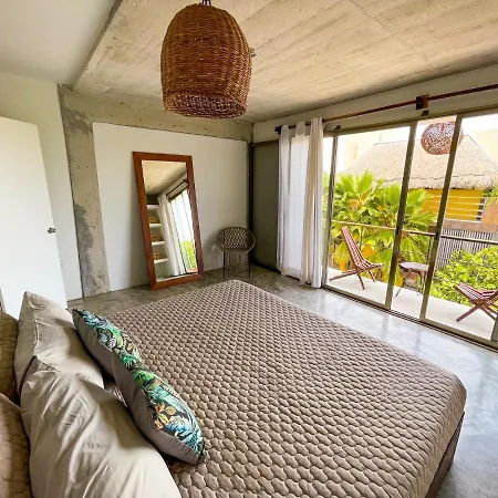 Katalox Jungle Lofts By Simply Comfort Centre Rooftop Patio & Pool Apartment