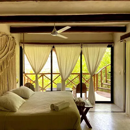 La Casa De Mia 2* Tulum