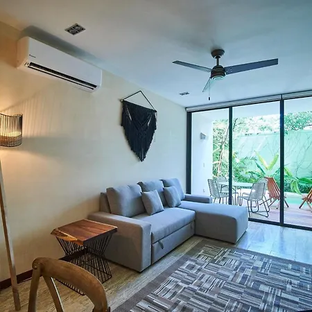 Odyssey - Private Plunge Pool & Club Access *