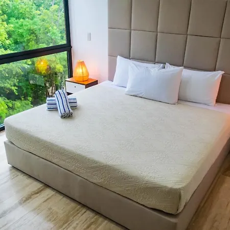 Apartahotel Amira 3*