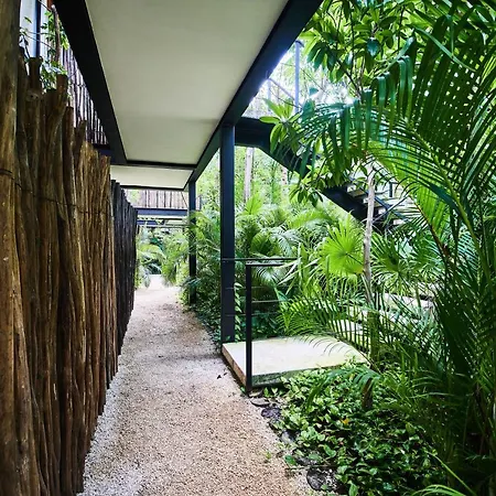 Apartment Odyssey - Private Plunge Pool & Club Access *