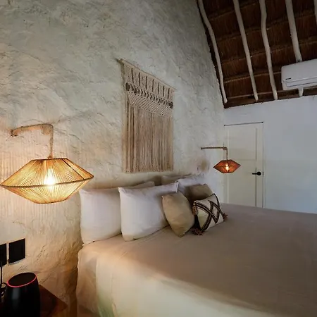 Roc Luxe Hotel 5*