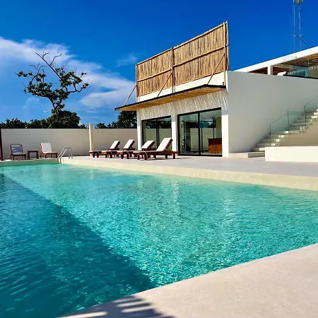 Hotel The Waves By Experience