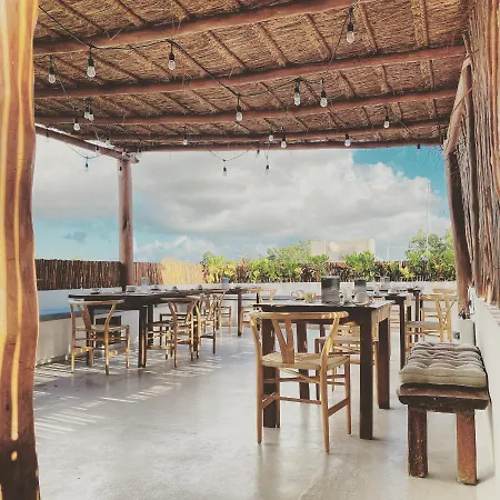 Hotel Caribena 3*