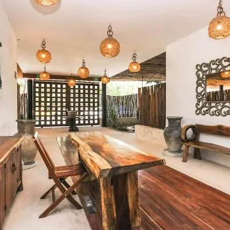 Moma Tulum