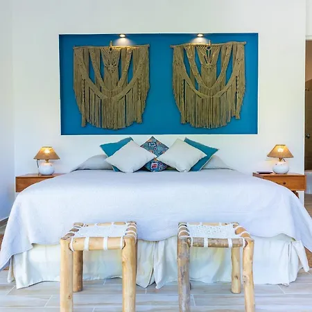 Calma, Chic & Mexican Villa, A True Oasis Pool, Security Holiday home