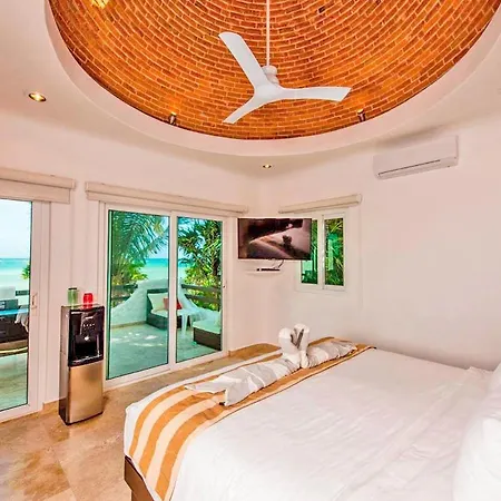 Mar Azul Luxury 6 Bedrooms Villa Tulum
