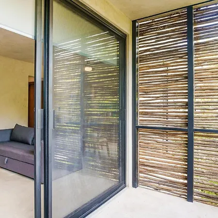 Eco-sustainable Luxury Between Hotspots & Town By Stella Apartamento *