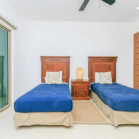 Perfectly Situated Between The Beach & Town By Stella Apartment Tulum