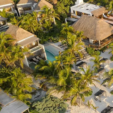 Ma'xanab Hotel 5*