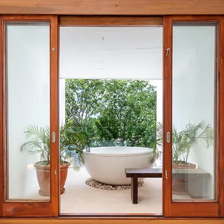 Country Club Private With Pool 18 People Villa Tulum