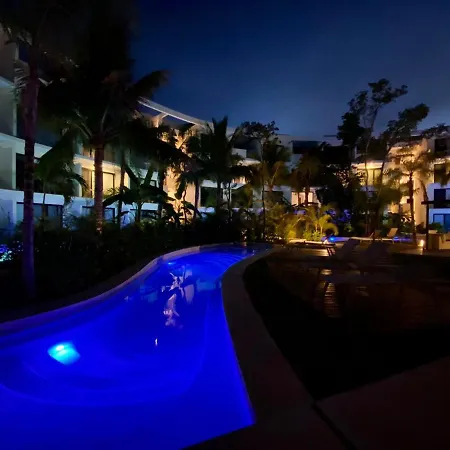 Central Park Lagunas Apartahotel
