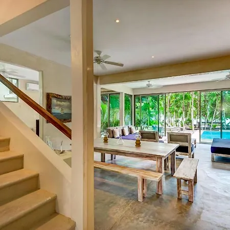 Villa Soliman Bay *