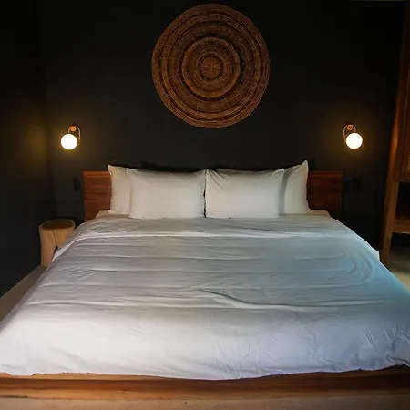 Loba Male Only 4* Tulum