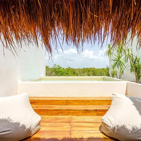 Apartment Jungle Luxury In Private Residential Area & Stunning Rooftop By Stella *