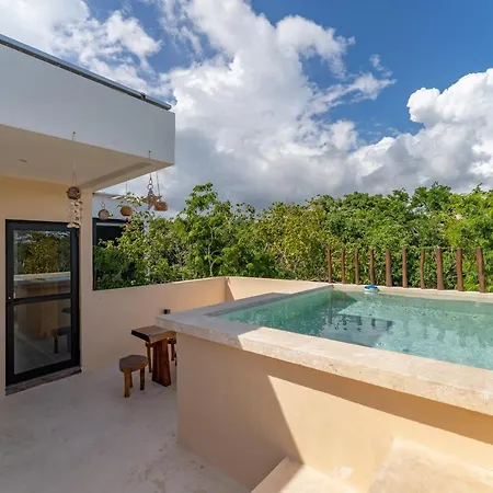 Casa & Chiit - 2 Homes With Different Shared Amenities Villa