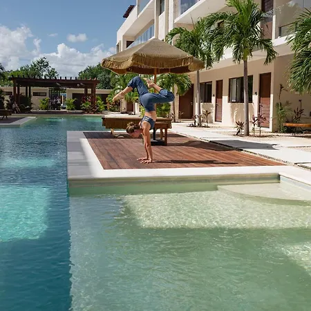 And Penthouse Blue Luxury Kukulkan
